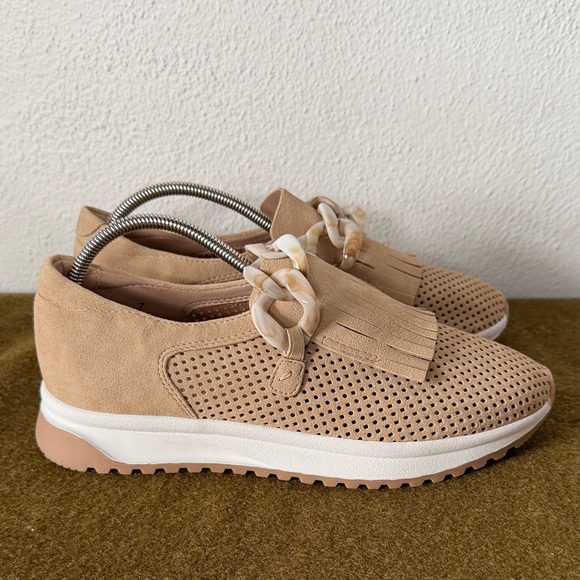 Yellow Box Shoes - Yellowbox Riska Slip-On Loafer Women’s Size 7